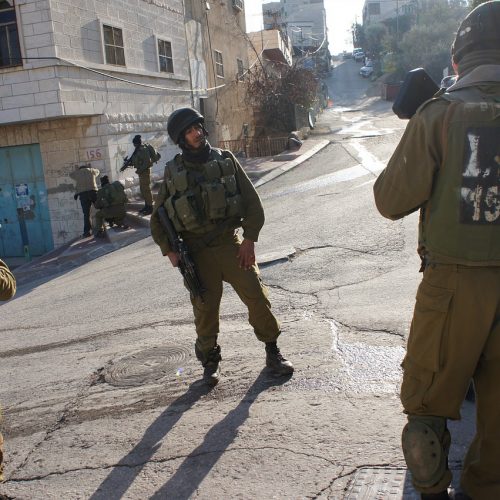 Israël s’approprie la Cisjordanie et manipule l’opinion occidentale sur le mot « terrorisme ».